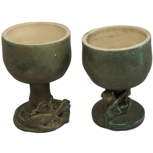 Vintage Art Pottery Signed Celadon Goblets With Lizards Amphibians Set of Two - Picture 2 of 7